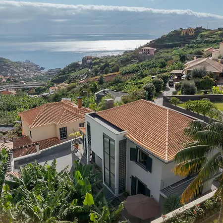 Countryside Charm House By Hr Madeira Holiday home Camara de Lobos