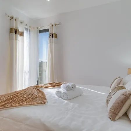 Countryside Charm House By Madeira * Camara de Lobos