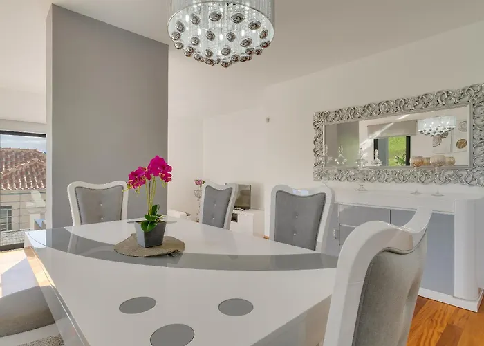 Countryside Charm House By Madeira